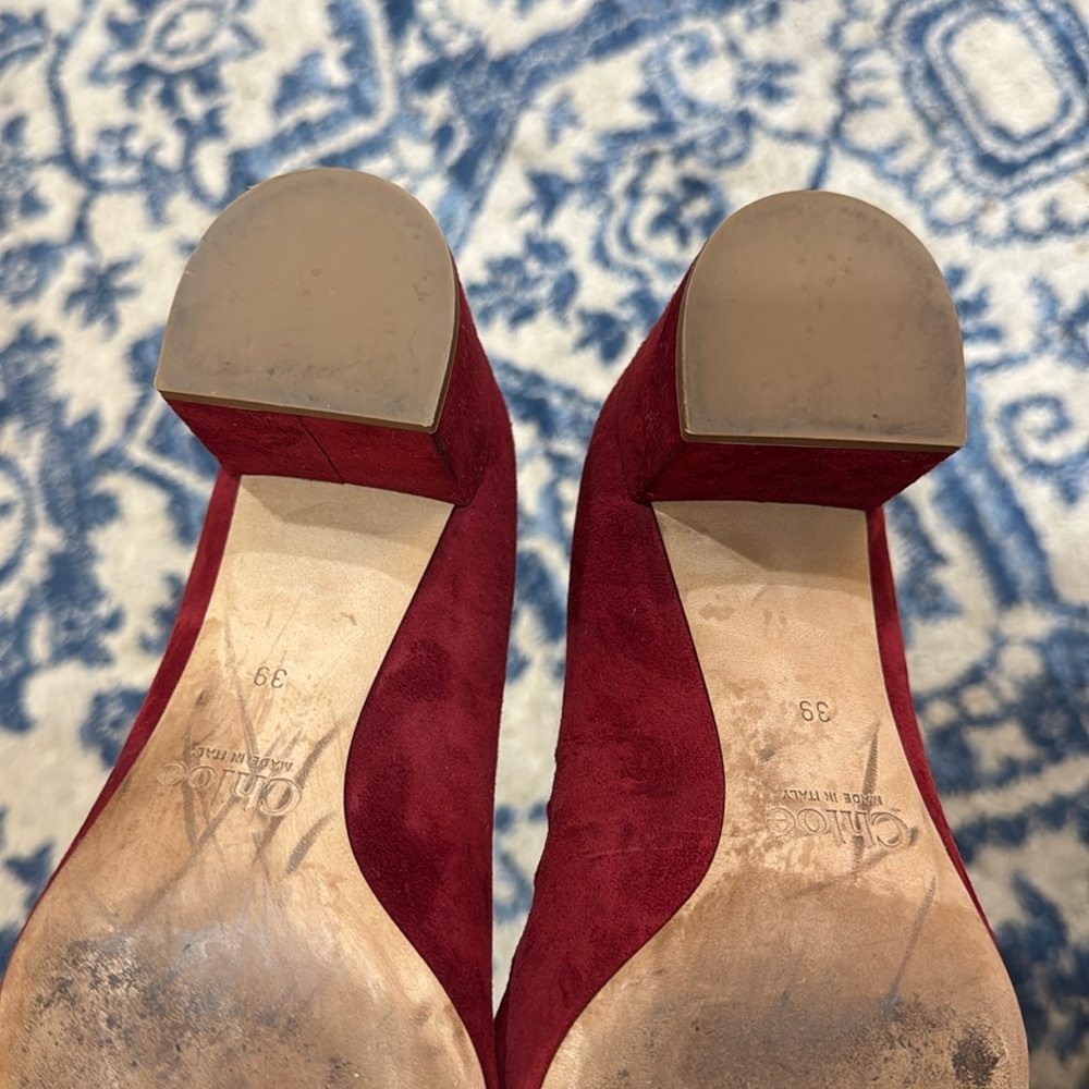 Chloe Lauren Scalloped Block Heel Pump - Picture 3 of 5